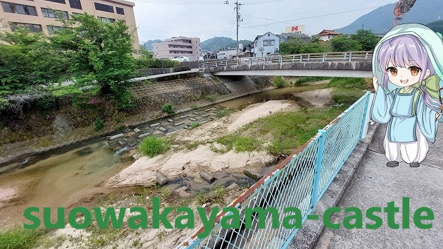 専念寺・付近を流れる御手洗川